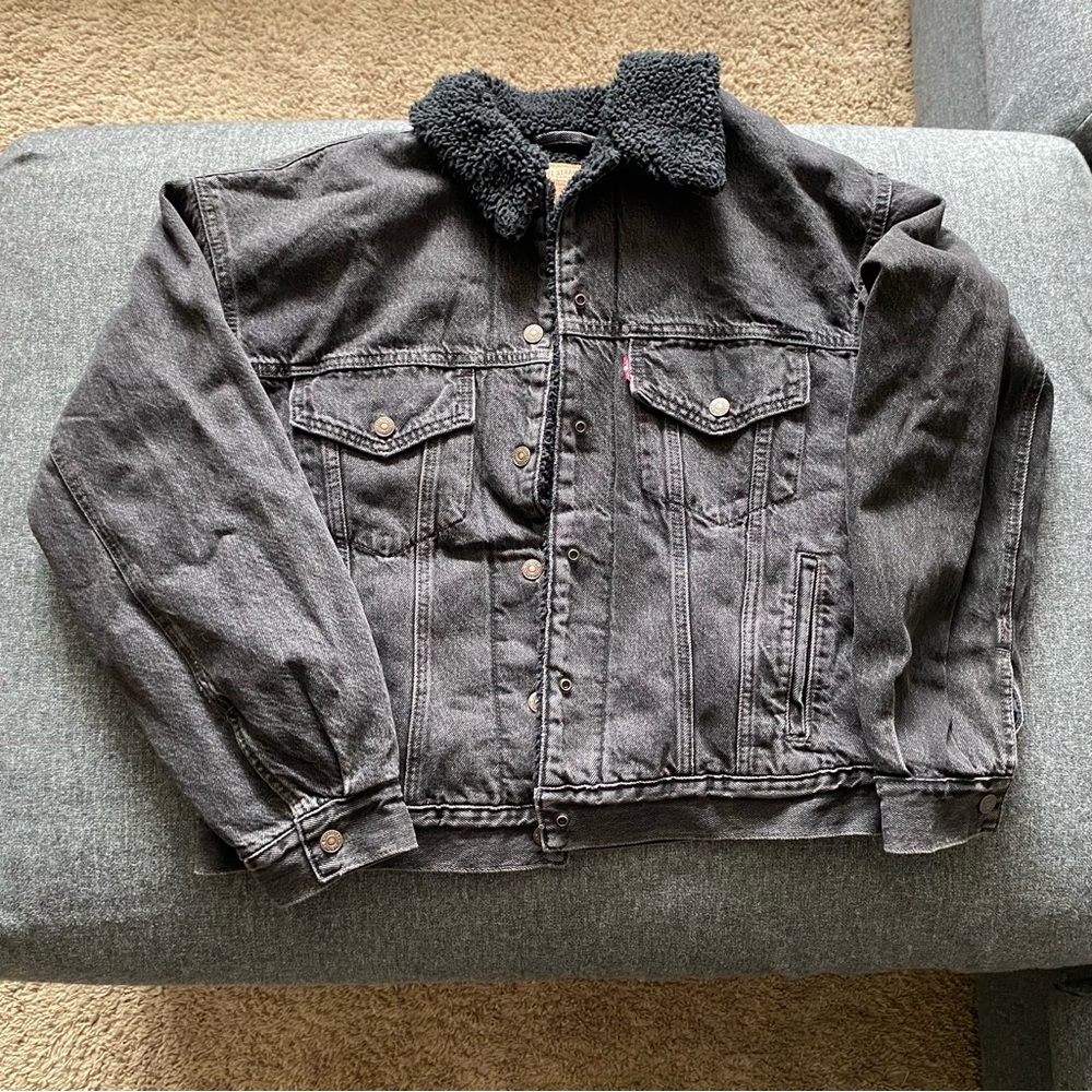 Levi's Black Sherpa-Lined Denim Jacket